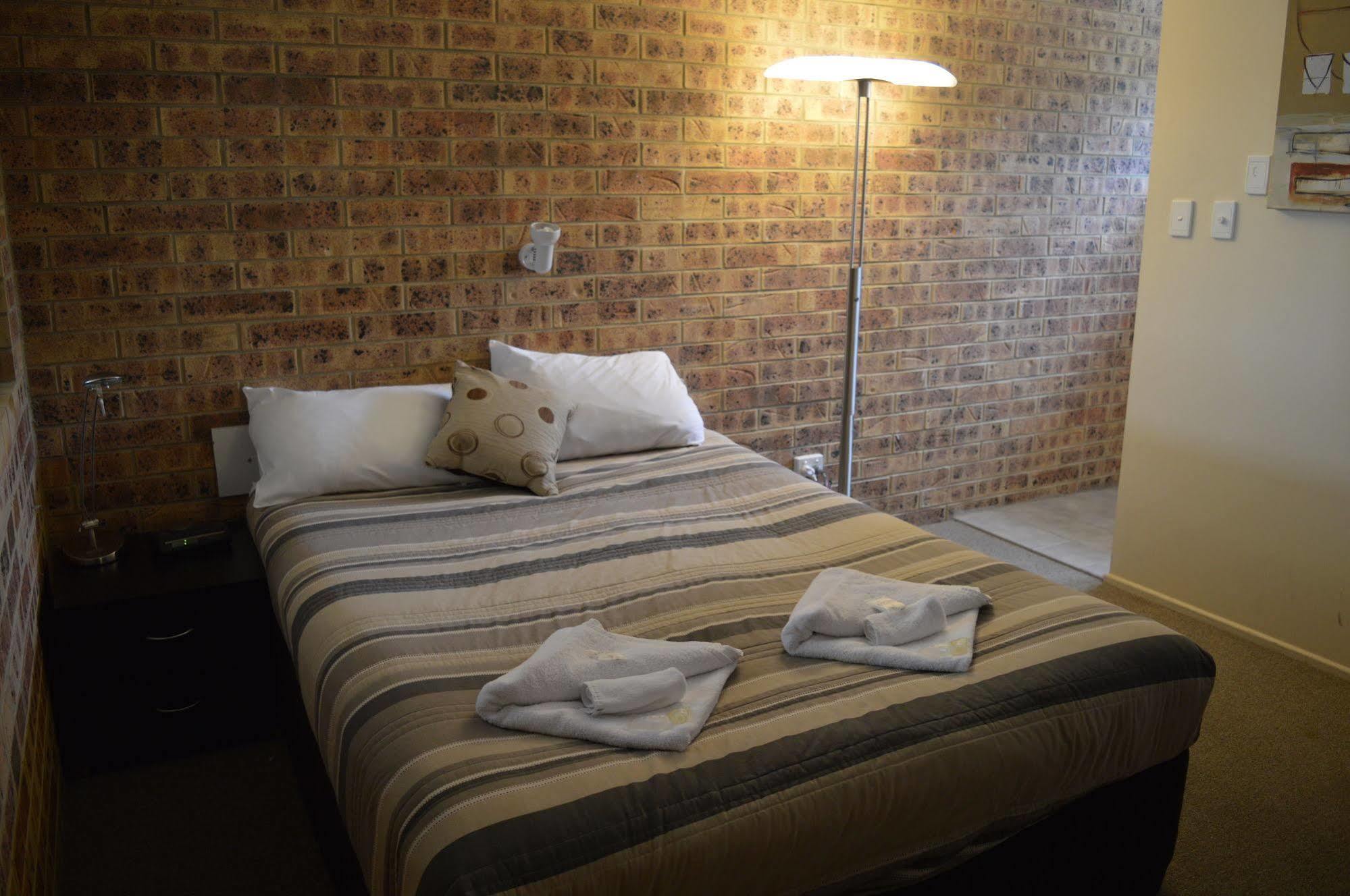 Golden Beach Motor Motel Caloundra